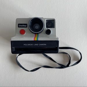 Vintage POLAROID WHITE RAINBOW SX-70 CAMERA